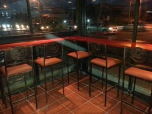 Mobiliario comercial 02