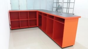 Mobiliario comercial 07