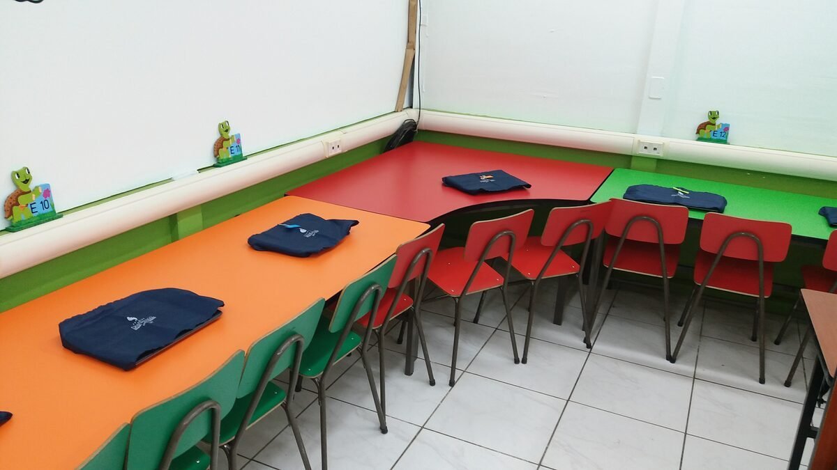 Mobiliario de laboratorio 12